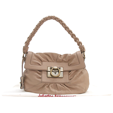 Ferragamo(��󰡸�) 21 B146 ��Ż ��ġ�� ��� ���� ����� �̹���2 - ���̺��� �߰���ǰ