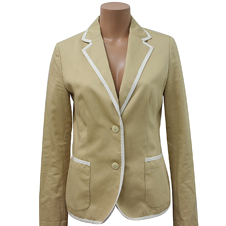 ����  ����