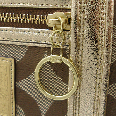 Coach(��ġ) 13826 �ɾ�Ʈ �ڰ��� ���� �۷� ����� �̹���5 - ���̺��� �߰���ǰ