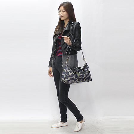 Coach(��ġ) 12949 ���� �ΰ� ��� �ñ׳�ó �ڰ��� 2WAY �� �̹���7 - ���̺��� �߰���ǰ