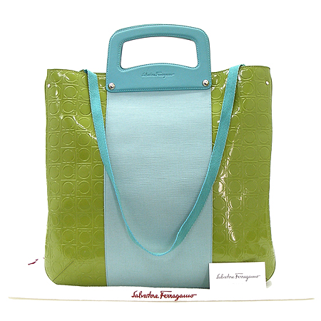 Ferragamo(��󰡸�) 21 5367 �ΰ� ���� PVC �к긯 Ʈ���� �ٰ� ��Ʈ�� + �����Ʈ�� �̹���2 - ���̺��� �߰���ǰ