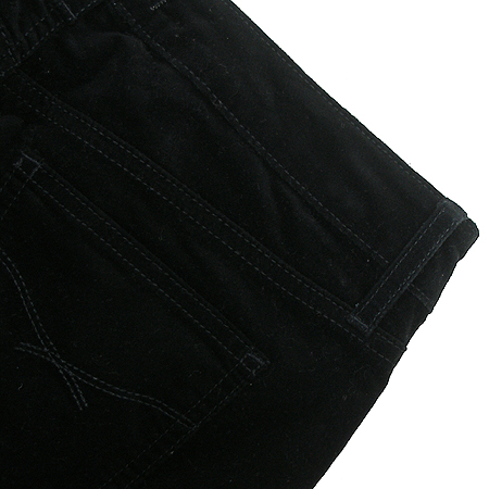 GAP(��) ���� �̹���3 - ���̺��� �߰���ǰ