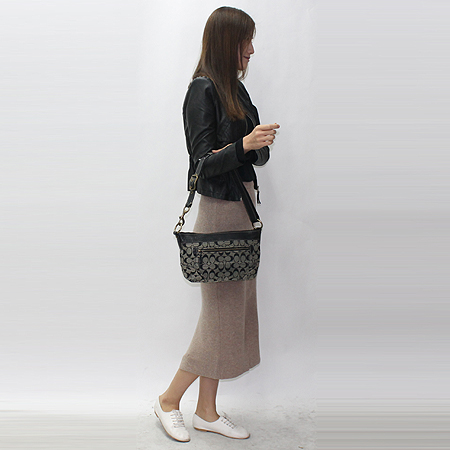 Coach(��ġ) �ñ׳��� �к긯 ���� Ʈ���� ���� ��� ����� �̹���7 - ���̺��� �߰���ǰ