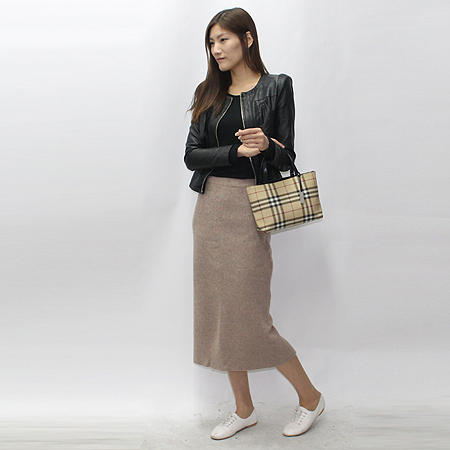 Burberry(������) ���üũ ��Ʈ�� �̹���7 - ���̺��� �߰���ǰ
