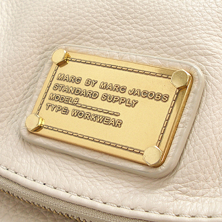 Marc By Marc Jacobs(��ũ ���� ��ũ �����߽�) M303104 Ŭ���� ť ��Ÿ�� ���̺��� ���� ũ�ν��� [��õ ������] �̹���4 - ���̺��� �߰���ǰ