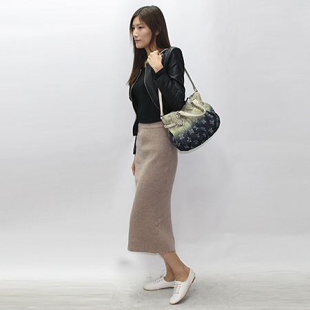 Celine(������) PILLOW LARGE ������ ���� �׶��̼� 2WAY �̹���7 - ���̺��� �߰���ǰ