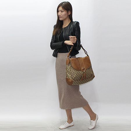 Gucci(����) 257021 GG�ΰ� �к긯 ���� G�ΰ� �� ��� ���� ���� ����� [�б�����������2ȣ��] �̹���7 - ���̺��� �߰���ǰ