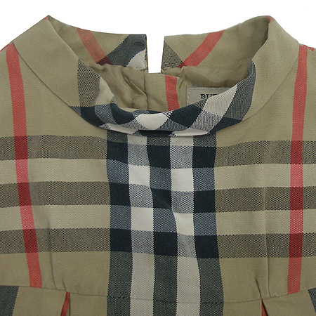 Burberry(������) �Ƶ��� �μҸſ��ǽ� �̹���2 - ���̺��� �߰���ǰ