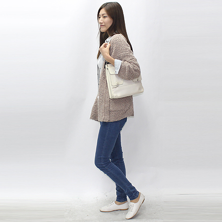 FURLA(�Ƕ�) ȭ��Ʈ ���� ��Ƽġ ����� �̹���7 - ���̺��� �߰���ǰ