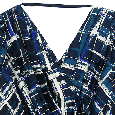 Jill Stuart(����Ʃ��Ʈ) ���ǽ� �̹���2 - ���̺��� �߰���ǰ