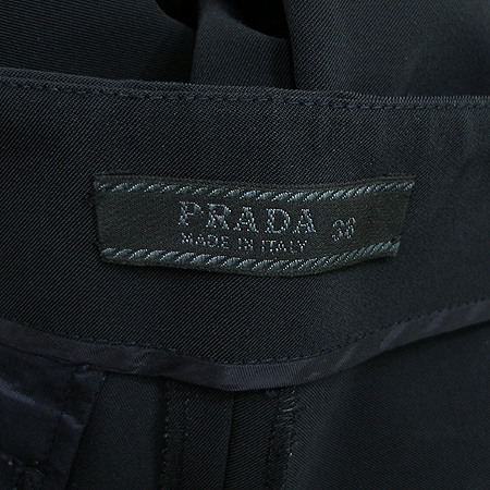 Prada(�����) ���� �̹���4 - ���̺��� �߰���ǰ