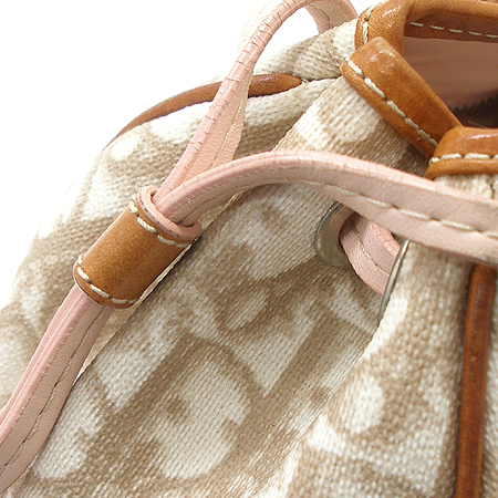 Dior(ũ����î���) ���� �ΰ� ��Ʈ ��� PVC ��Ʈ �� ����� [��������] �̹���5 - ���̺��� �߰���ǰ