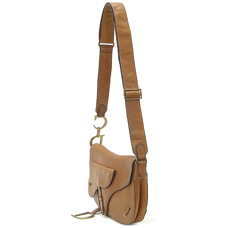 Dior(ũ����î���) ���� �ΰ� ��� ī�� ���� ���� ����� �̹���2 - ���̺��� �߰���ǰ