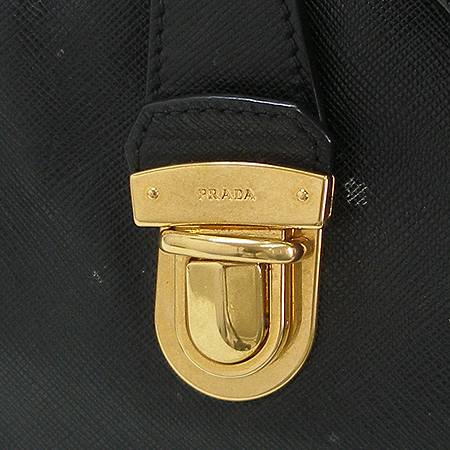 Prada(�����) BL0620 ���ǾƳ� ����+��� ��Ʈ�� �̹���5 - ���̺��� �߰���ǰ