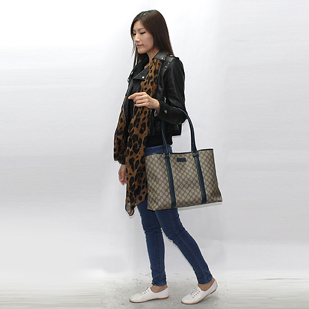 Gucci(����) 114288 GG�ΰ� PVC ��ũ �׸� ���� ����� �̹���7 - ���̺��� �߰���ǰ