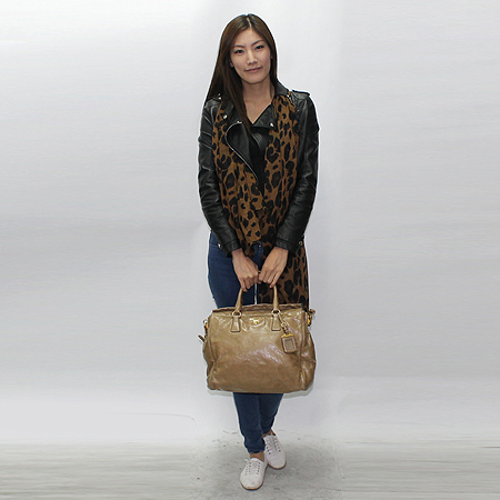Prada(�����) BN1874 ���� �ΰ� ��� ������ ���� ��Ʈ�� + ��� ��Ʈ�� [�б�������] �̹���6 - ���̺��� �߰���ǰ