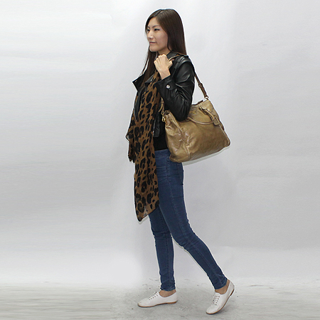 Prada(�����) BN1874 ���� �ΰ� ��� ������ ���� ��Ʈ�� + ��� ��Ʈ�� [�б�������] �̹���7 - ���̺��� �߰���ǰ