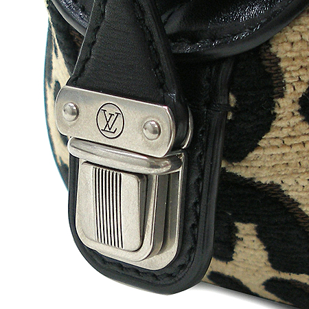 Louis Vuitton(���̺���) M94257 2012�� F/W ���� ������ ���̺� �����۵� ��Ʈ�� [�б�������] �̹���5 - ���̺��� �߰���ǰ