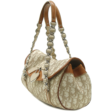 Dior(ũ����î���) ���� �ΰ� ��Ʈ ��� PVC ü�� ����� �̹���3 - ���̺��� �߰���ǰ