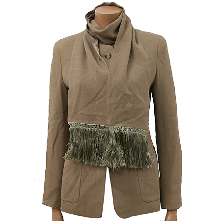 ����  ����