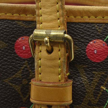 Louis Vuitton(���̺���) M95012 ���׷� ĵ���� ü�� �ٰ� ��� �� ��Ʈ�� + ���� �Ŀ�ġ �̹���3 - ���̺��� �߰���ǰ