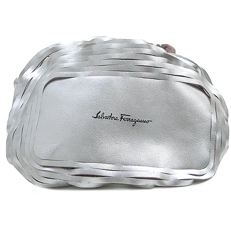 Ferragamo(��󰡸�) 21 2465 ���� ����� ��ũ �����̵� ������ �޽� ����� �̹���4 - ���̺��� �߰���ǰ