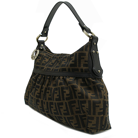 Fendi(���) 8BR448 FF�ΰ� ��ī �к긯 ����� [�б�����������2ȣ��] �̹���2 - ���̺��� �߰���ǰ