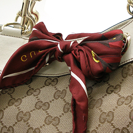 Gucci(����) 153033 GG�ΰ� �ڰ��� ��ī�� ����� [�б�������] �̹���4 - ���̺��� �߰���ǰ