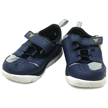 ����Ű  ����