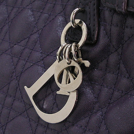 Dior(ũ����î���) M1010PPCD ���� ���� ��� ���� ����� �̹���4 - ���̺��� �߰���ǰ