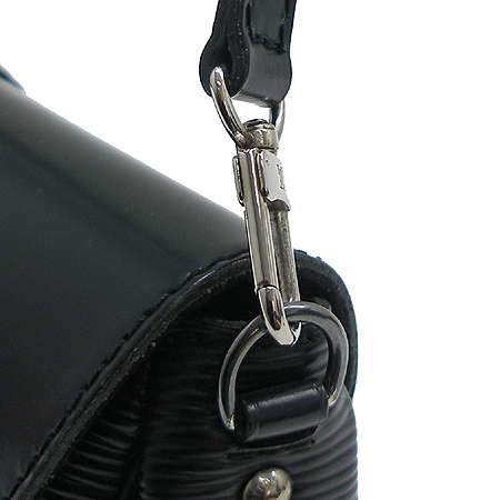 Louis Vuitton(���̺���) M59292 ���� ���� ���״� Ŭ��ġ �� ����� [��õ ������] �̹���4 - ���̺��� �߰���ǰ