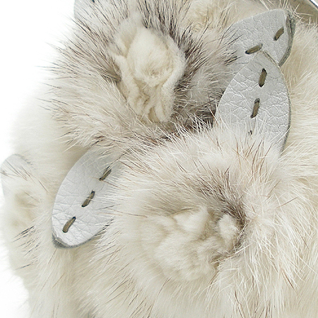 Fendi(���) 8BK048 ����Ƽ�� ��ũ �������� �̴� Ŭ��ġ ��Ʈ�� �̹���3 - ���̺��� �߰���ǰ