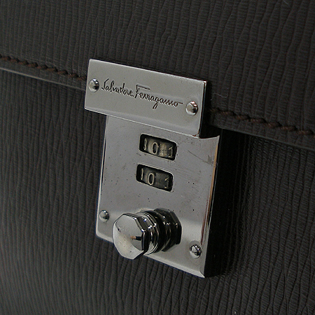 Ferragamo(��󰡸�) 24 7202 ���� ���� ������� �̹���3 - ���̺��� �߰���ǰ