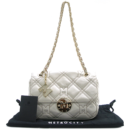 Metrocity(��Ʈ�ν�Ƽ) ���� �ΰ� ��� ���� ü�� ����� �̹���2 - ���̺��� �߰���ǰ