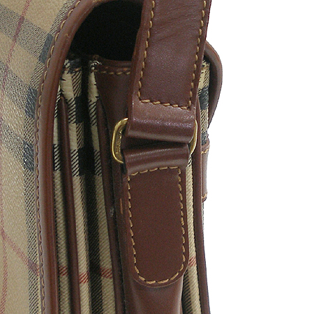 Burberry(������) Ŭ���� üũ ũ�ν��� �̹���3 - ���̺��� �߰���ǰ