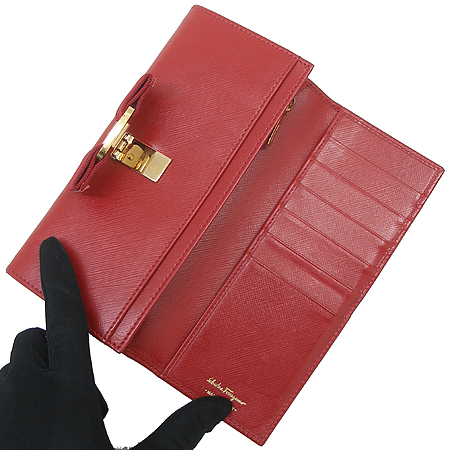 Ferragamo(��󰡸�) 22 B559 �ٶ� ��� ������ [��������] �̹���3 - ���̺��� �߰���ǰ
