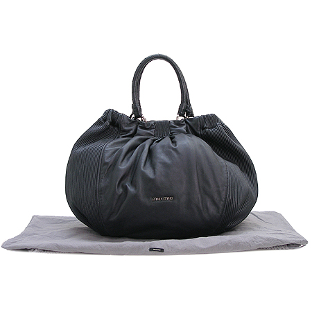 MiuMiu(�̿�̿�) ��ũ�׷��� ����� ���� ���� ����ΰ� �� ��Ʈ�� [��������] �̹���2 - ���̺��� �߰���ǰ