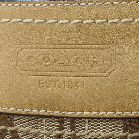 Coach(��ġ) 10403 �ñ׳��� ũ�ν��� �̹���3 - ���̺��� �߰���ǰ