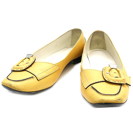 ����  ����