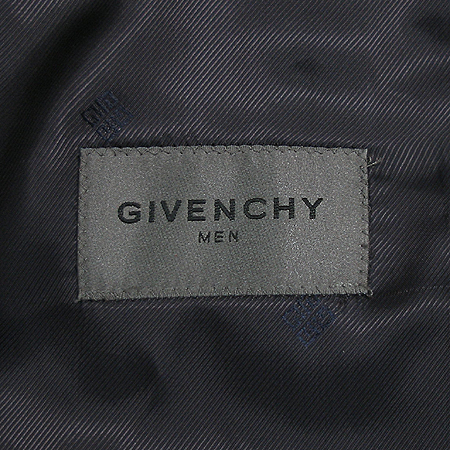 GIVENCHY(�����) ���� �̹���4 - ���̺��� �߰���ǰ