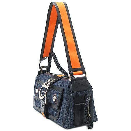 Dior(ũ����î���) �ΰ� �к긯 ���� ��Ƽġ �ö���Ʈ ����� �̹���2 - ���̺��� �߰���ǰ