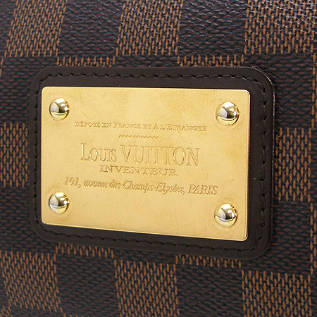Louis Vuitton(���̺���) N55213 �ٹ̿����� ĵ���� ����Ŭ��ġ 2WAY [�б�����������2ȣ��] �̹���3 - ���̺��� �߰���ǰ