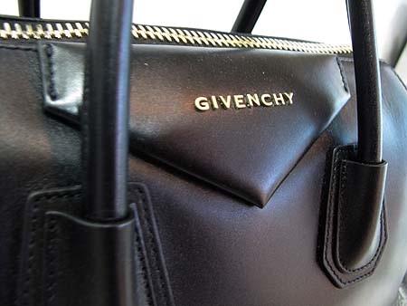 GIVENCHY(�����) 12H5100011 ANTIGONA(��Ƽ����) M������ ���� ����  2WAY [�ϻ����] �̹���3 - ���̺��� �߰���ǰ