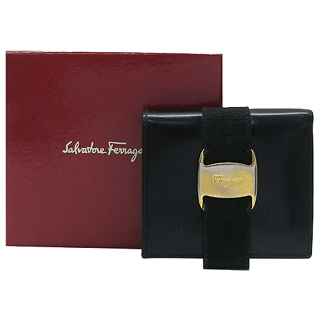 Ferragamo(��󰡸�) ���� �ٶ� ��� ������ ������ �̹���2 - ���̺��� �߰���ǰ