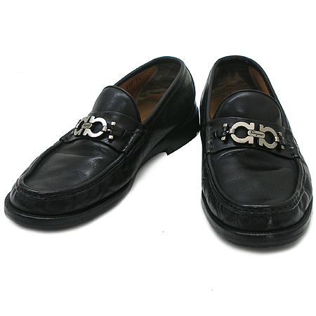 Ferragamo(󰡸)  ġ ΰ   