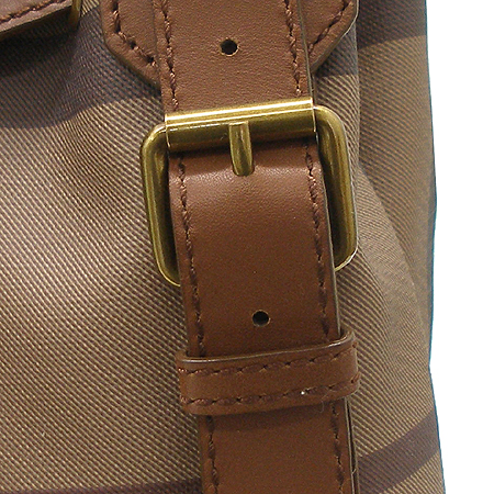 Burberry(������) 3723239 ����ũ üũ ȣ�� ����� �̹���4 - ���̺��� �߰���ǰ