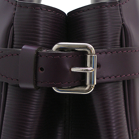 Louis Vuitton(���̺���) M5926K ���� ���� ī�� �н� ��Ʈ�� �̹���5 - ���̺��� �߰���ǰ