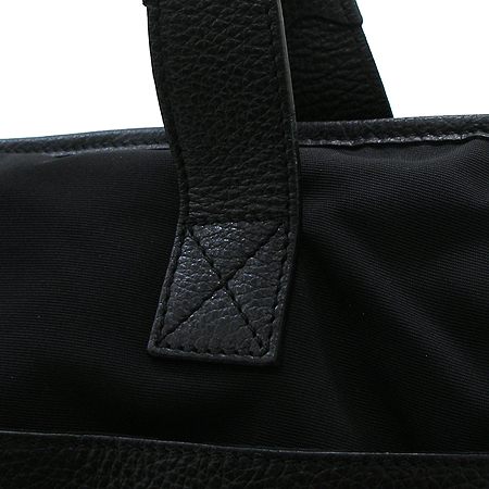 Armani(�Ƹ�����) �÷������� ���� ���� �к긯 ��Ʈ�� �̹���4 - ���̺��� �߰���ǰ