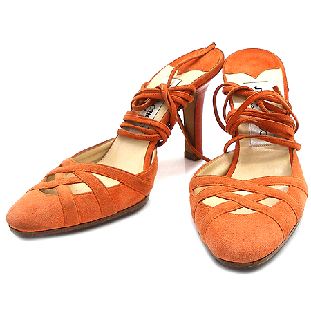 ������  ����