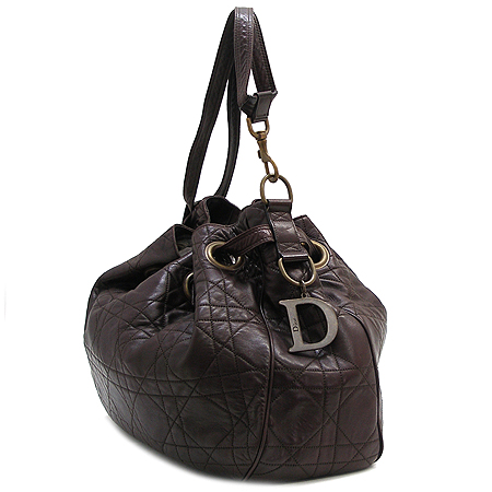 Dior(ũ����î���) ��Ƽ�� ��Ż �ΰ� ��� ���� ���� ��� ���� ����� �̹���2 - ���̺��� �߰���ǰ